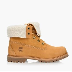 Timberland Teddy Fleece Women’s boots